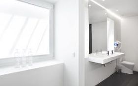 Lisbon Serviced Apartments - Ascensor Da Bica