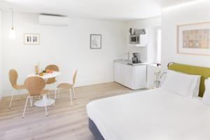 Lisbon Serviced Apartments - Ascensor Da Bica Extérieur photo